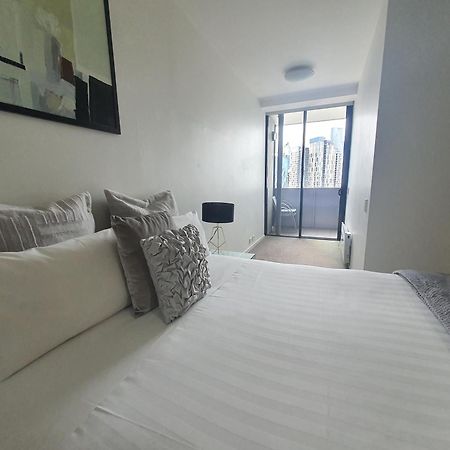 Harbour Escape Apartments Docklands Melbourne Bagian luar foto