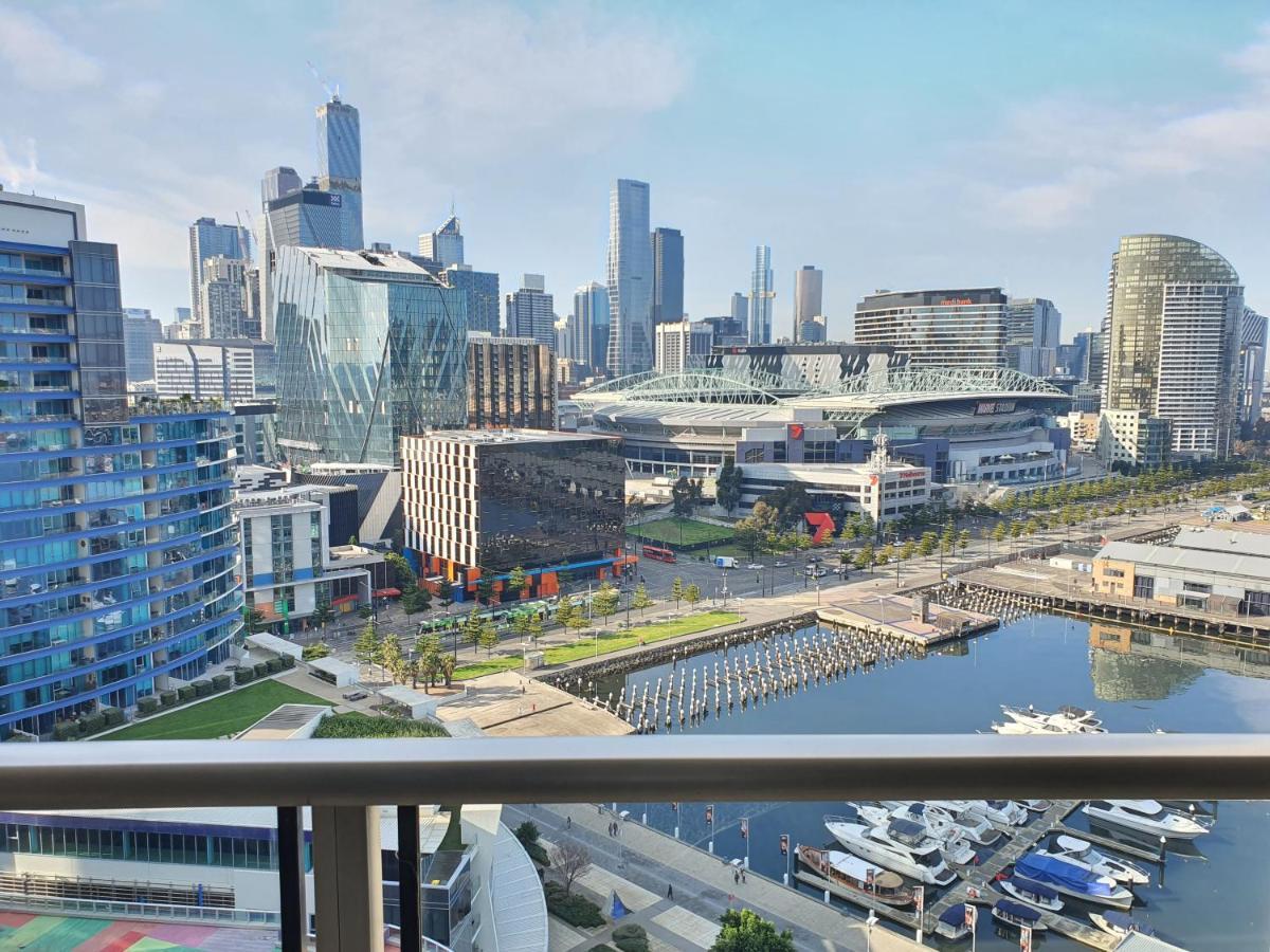 Harbour Escape Apartments Docklands Melbourne Bagian luar foto