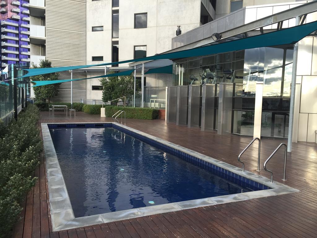 Harbour Escape Apartments Docklands Melbourne Bagian luar foto