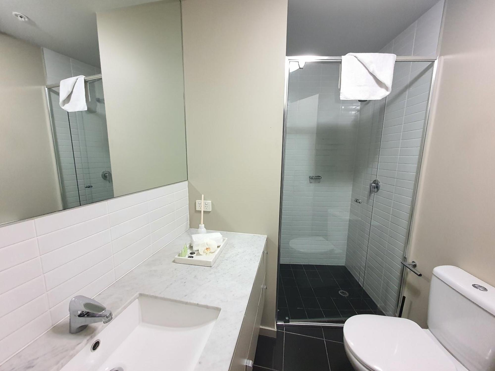 Harbour Escape Apartments Docklands Melbourne Bagian luar foto