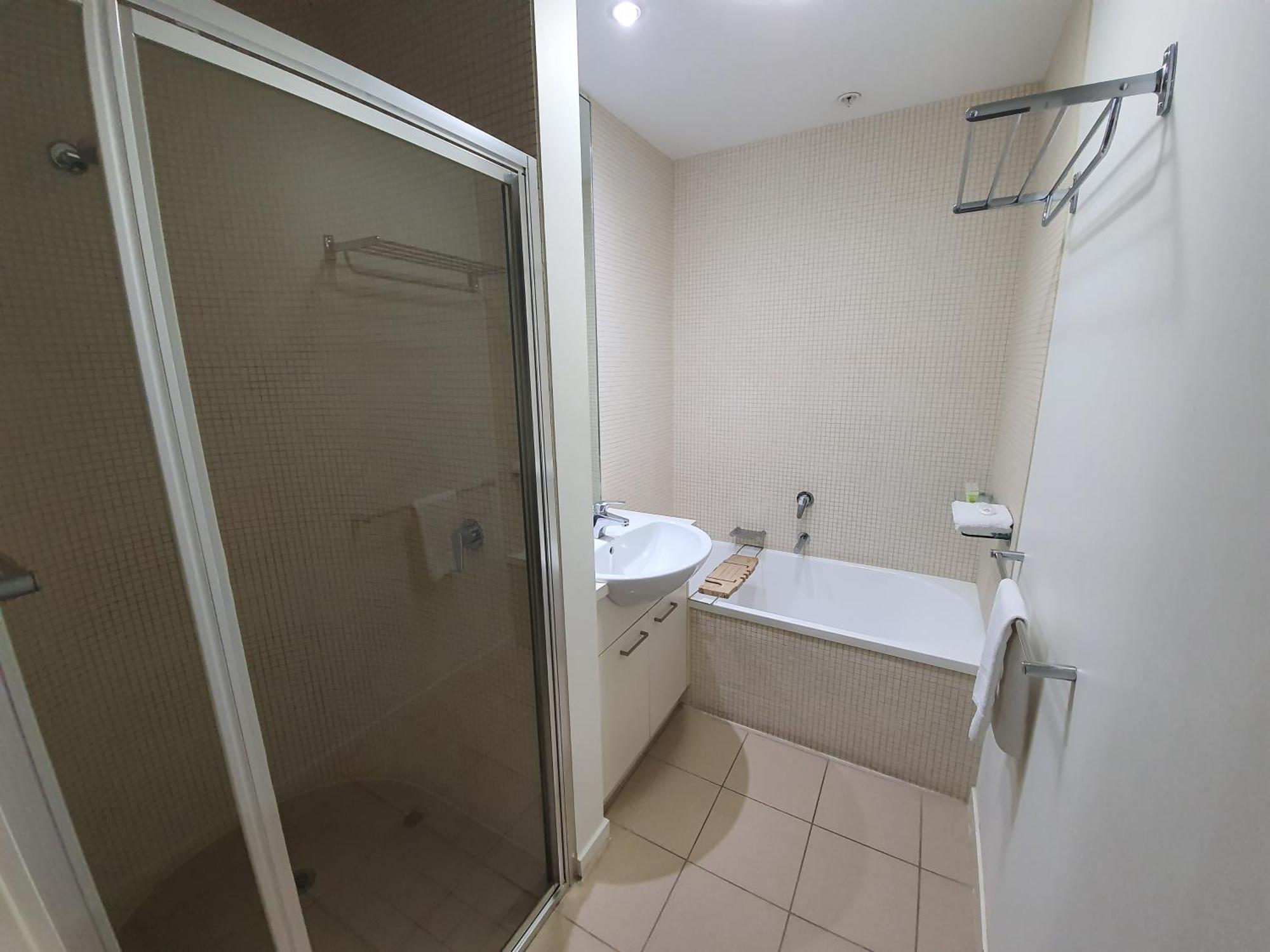 Harbour Escape Apartments Docklands Melbourne Bagian luar foto