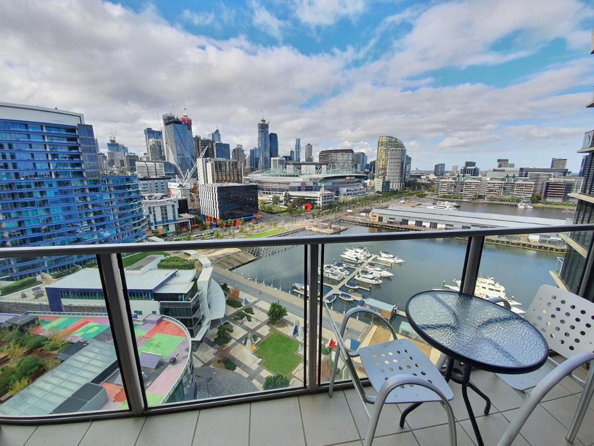Harbour Escape Apartments Docklands Melbourne Bagian luar foto